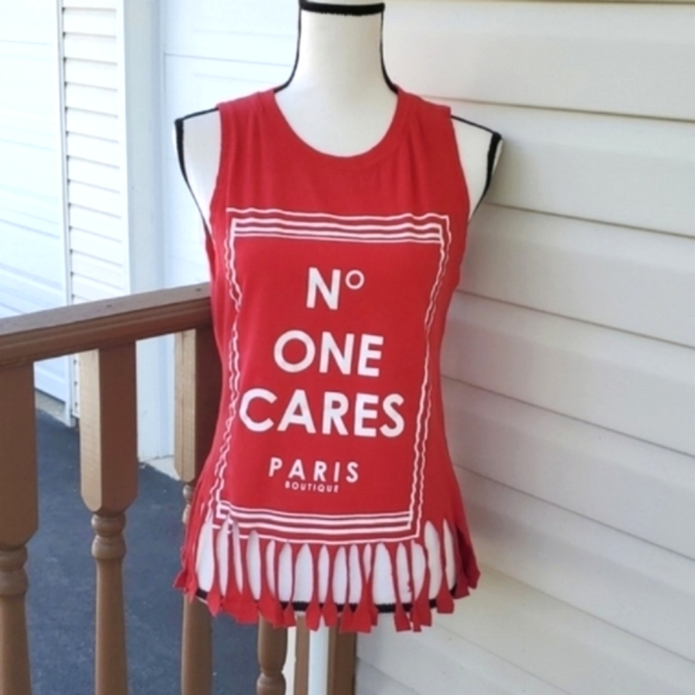 Women's On Fire Sleeveless Fringe Tank Top No One Cares Size Medium